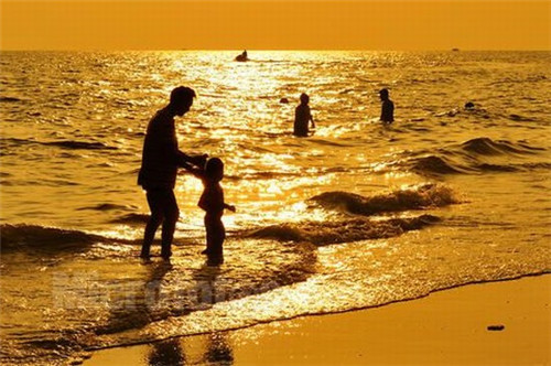 一锅倾城石锅鱼火锅三线城市可以加盟吗